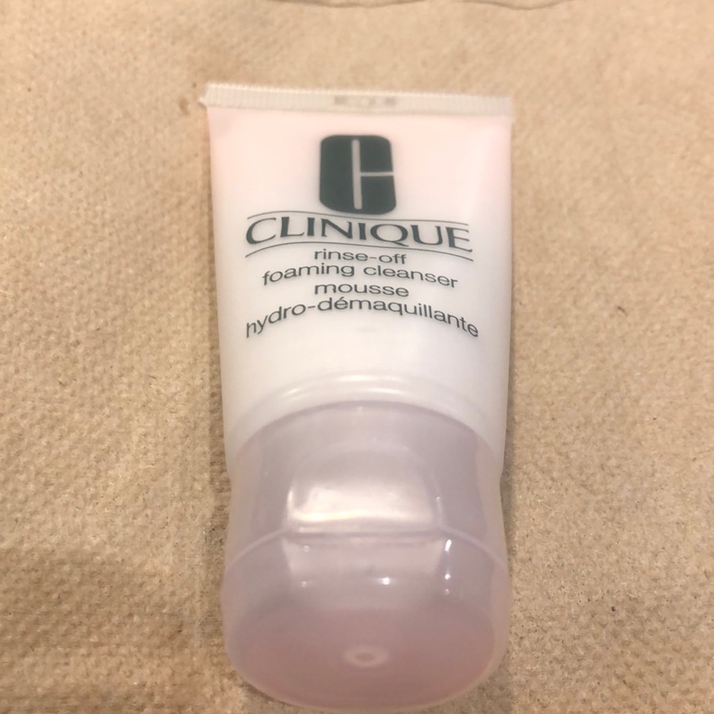 CLINIQUE RINSE OFF FOAMING CLEANSER MOUSSE